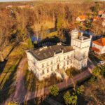 Schloss Nippern (Pałac Mrozów)